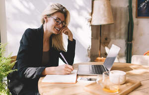 Benefits of travel health insurance abroad