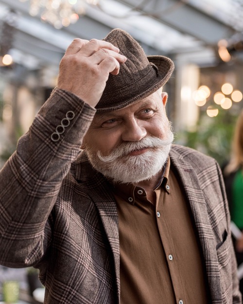 The most important facts about senior citizens' insurance