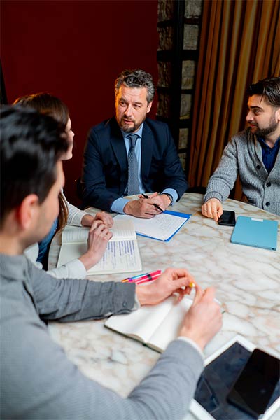 Insurance cover for business trips - Max Müller Insurance cover for business trips - Max Müller